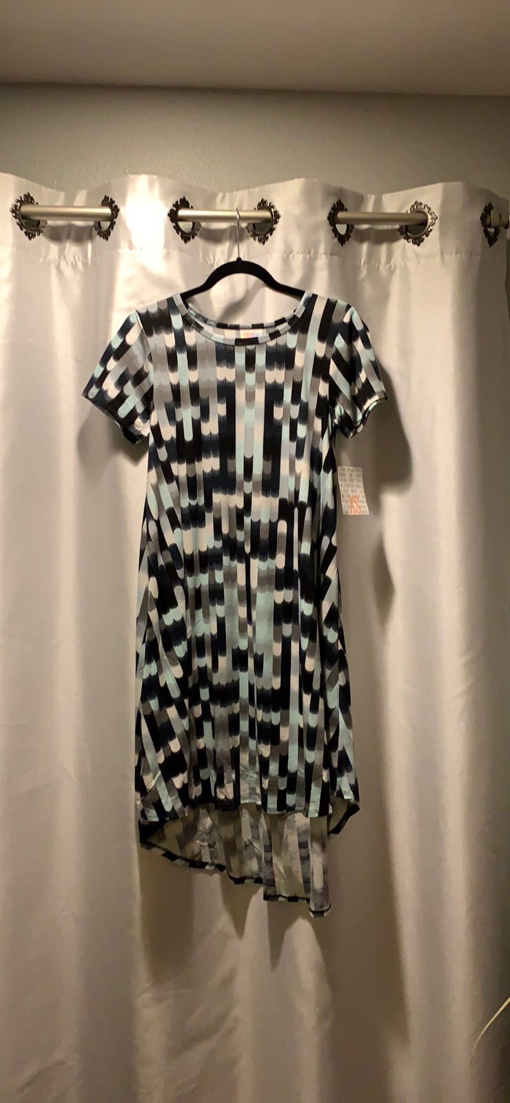 Lularoe XS Carly