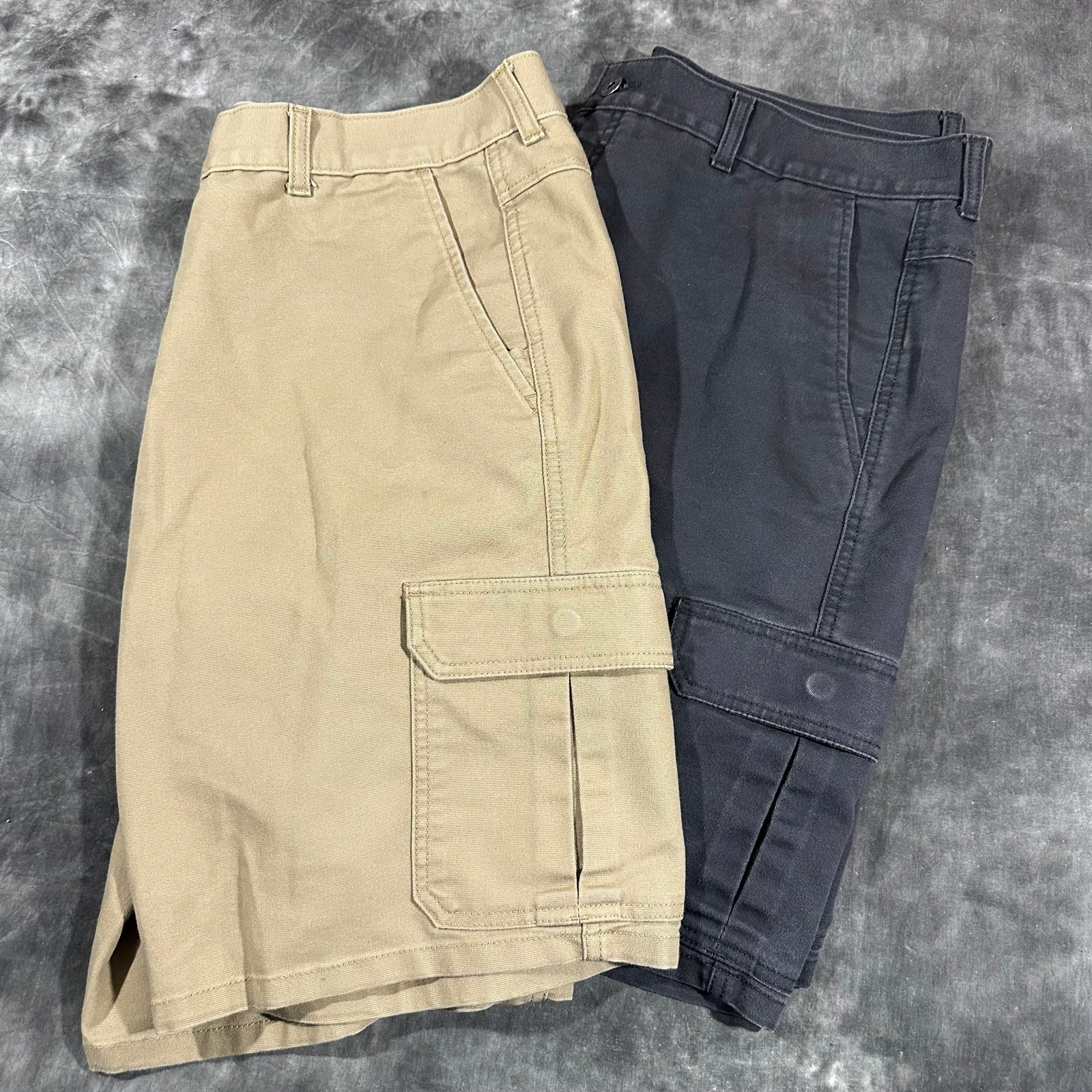 Lot of 2 North Face Cargo Shorts Men’s 38