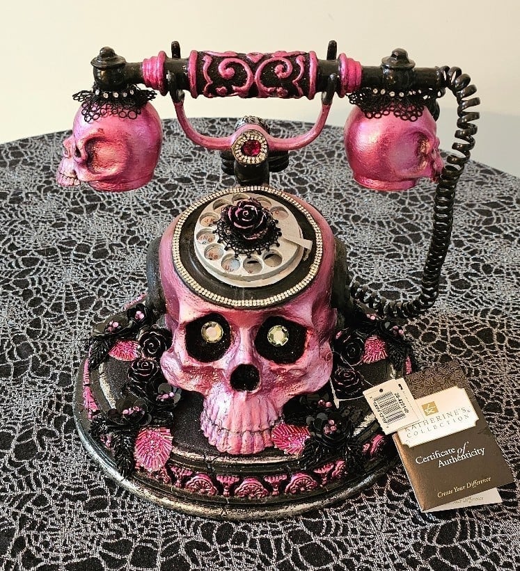 Katherine's Collection Pink Panic Possession Skull & Roses Phone Halloween