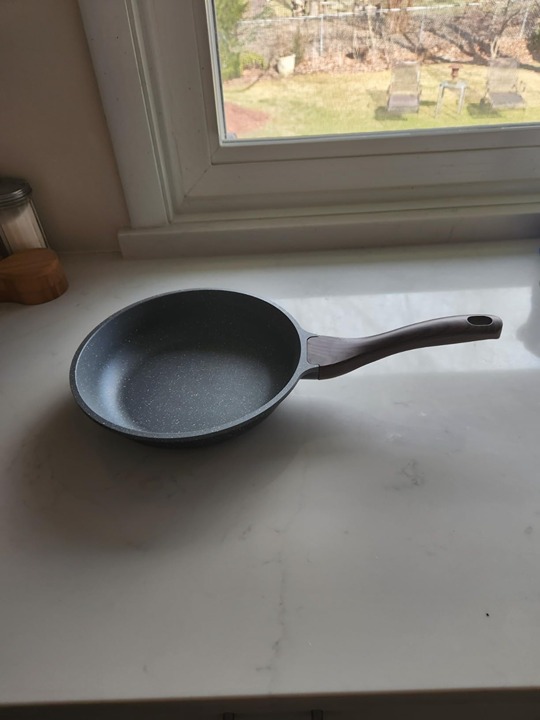 Nonstick Frying Pan Skillet, Swiss Granite Coating Omelette Pan 8 Inch