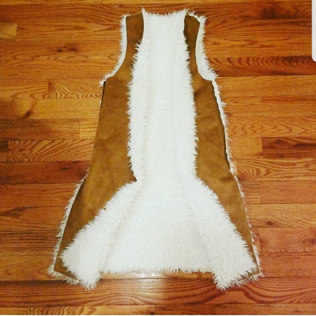 NWT Ecoté Shearling Vest