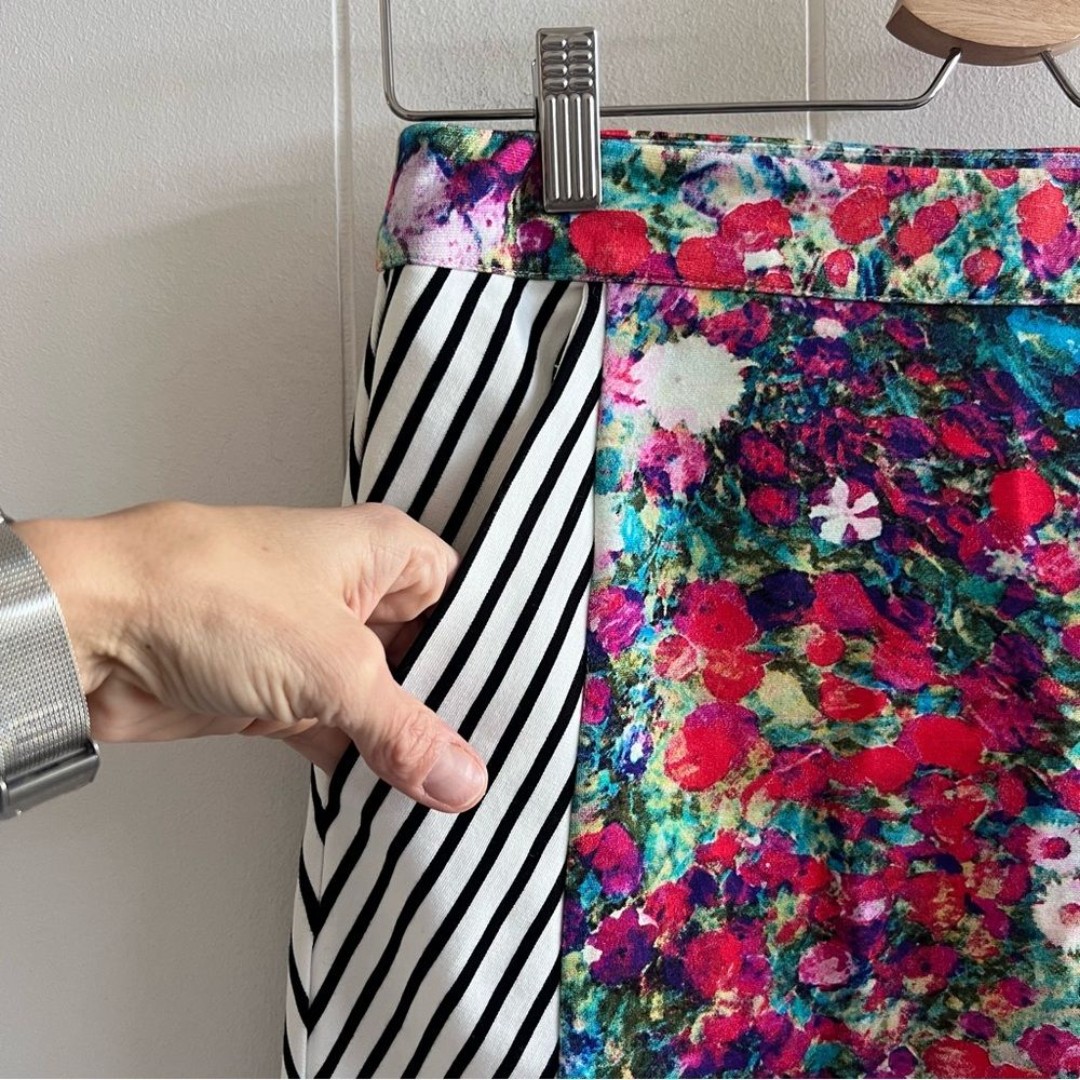floral striped pencil skirt