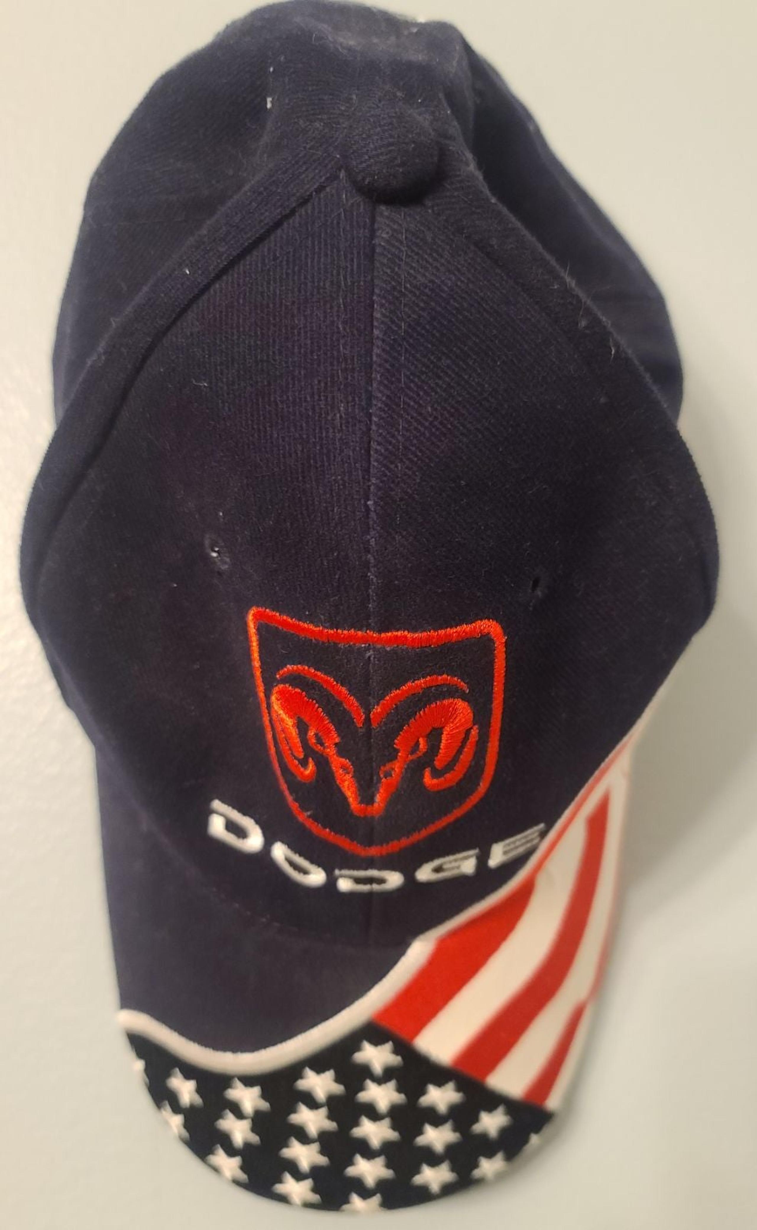 Vintage DODGE black with USA flag hat for men Pre-Owned/Used.
