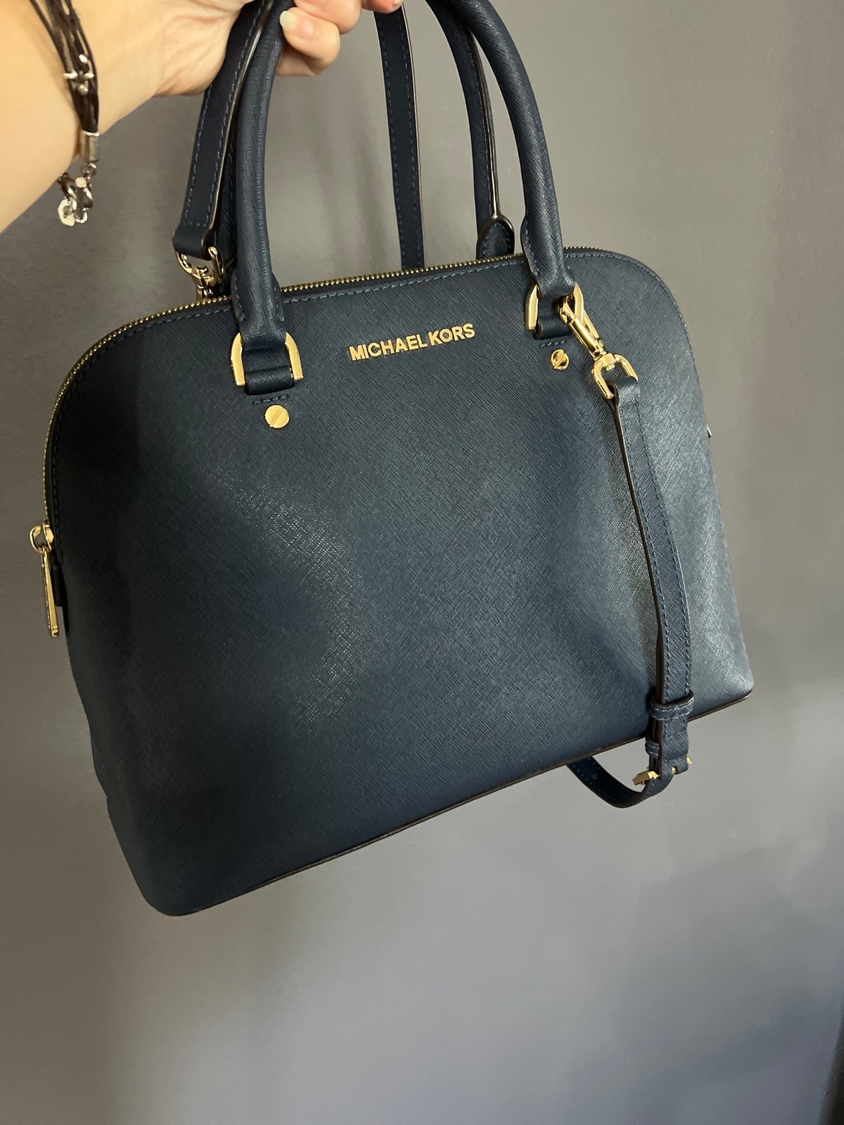 navy michael kors crossbody