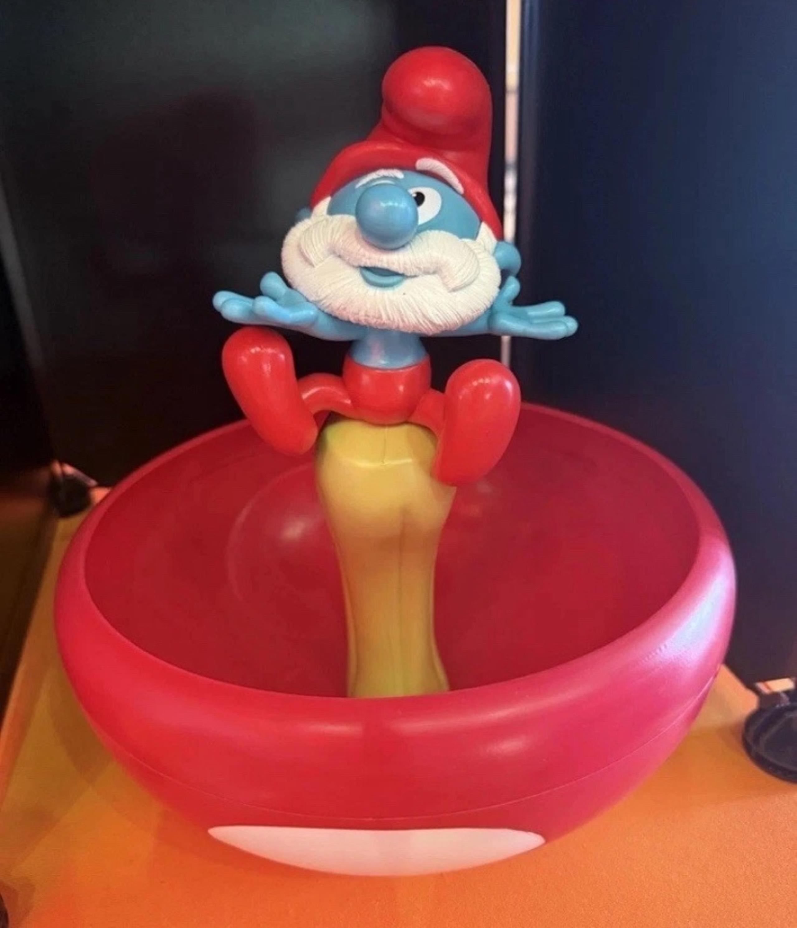 Smurfs Movie 2025 Regal Cinema Papa Smurf Mushroom Popcorn Bucket IN HAND