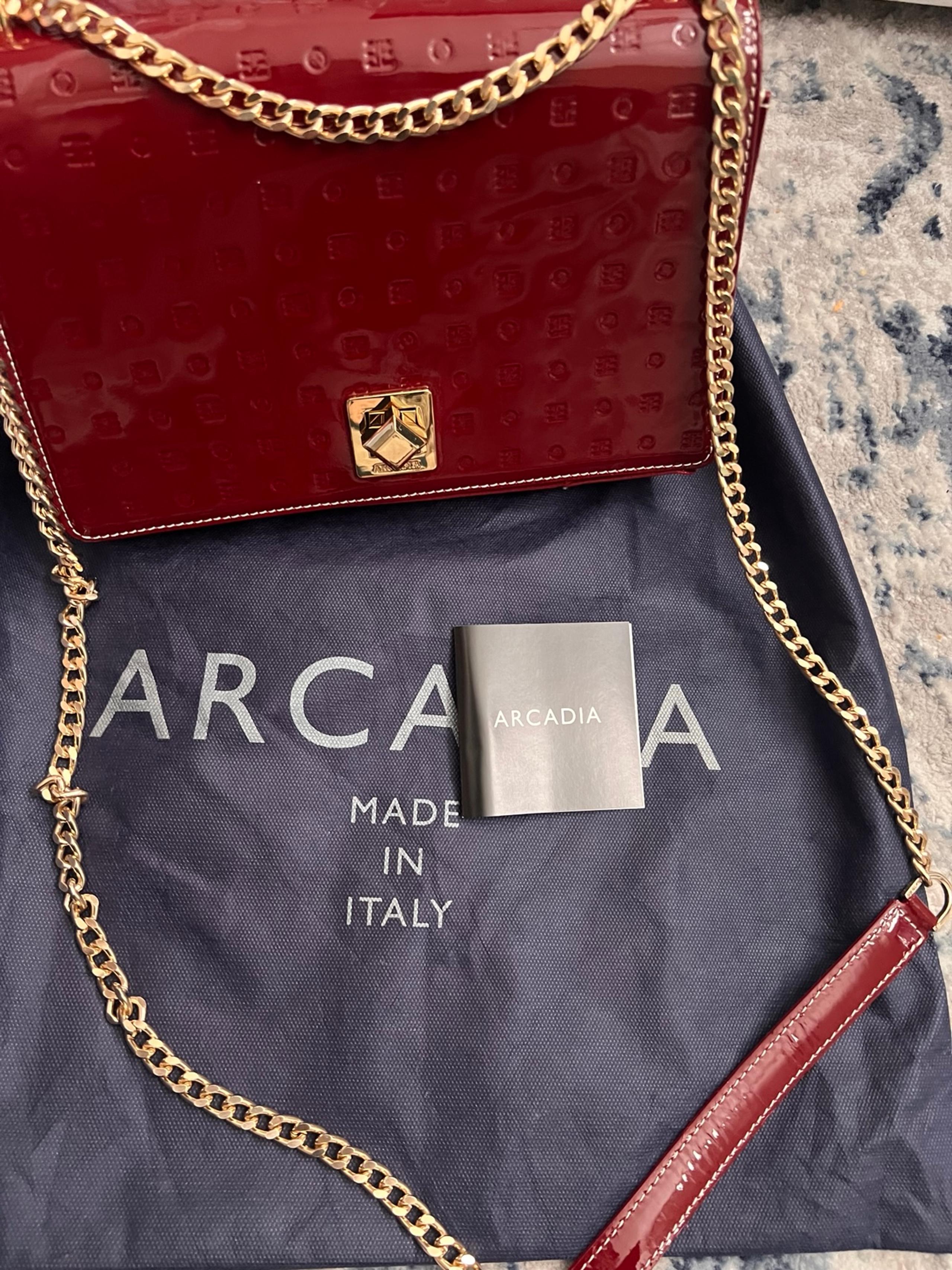 NWOT Arcadia Laila medium crossbody