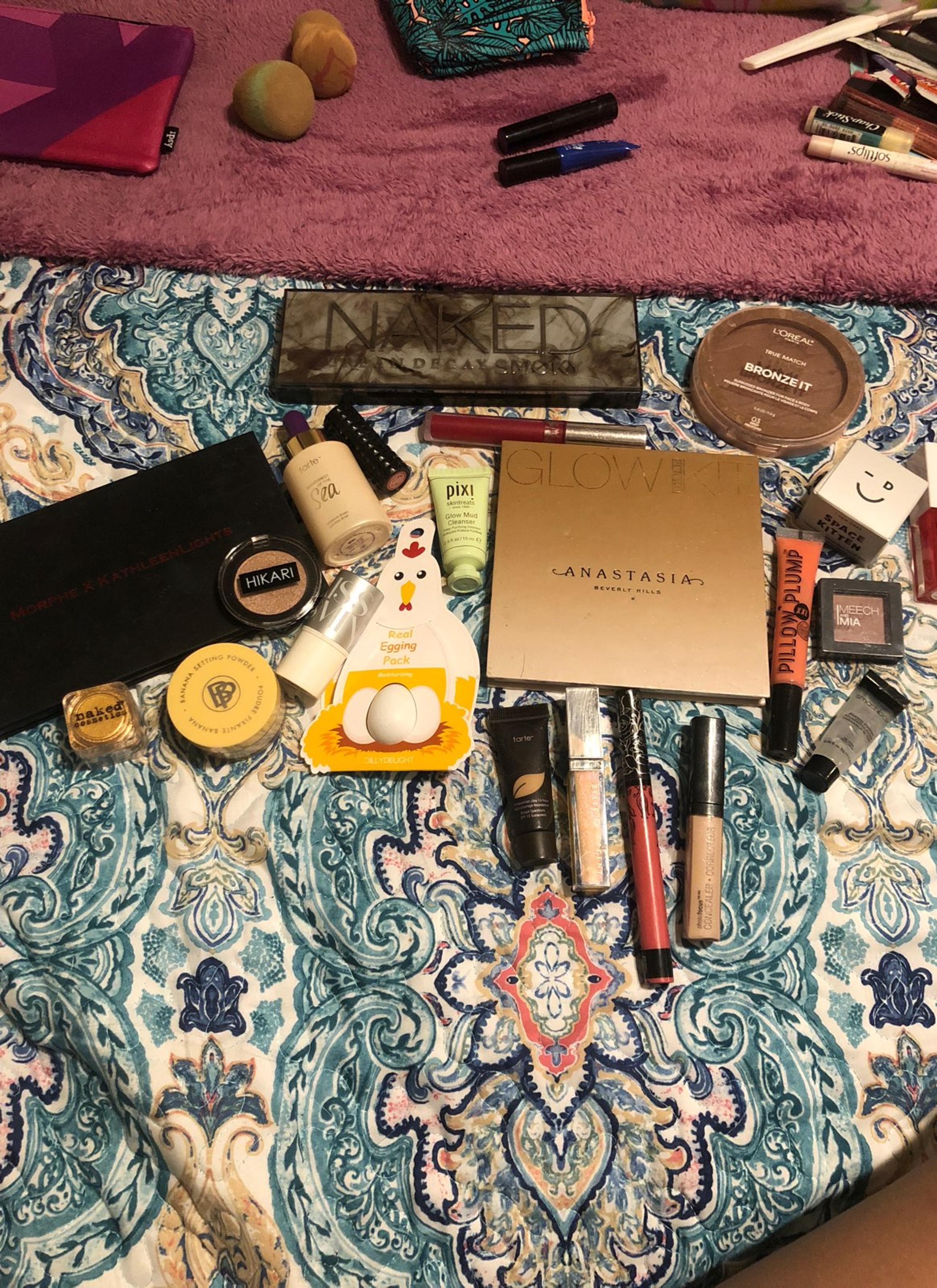 bundle makeup