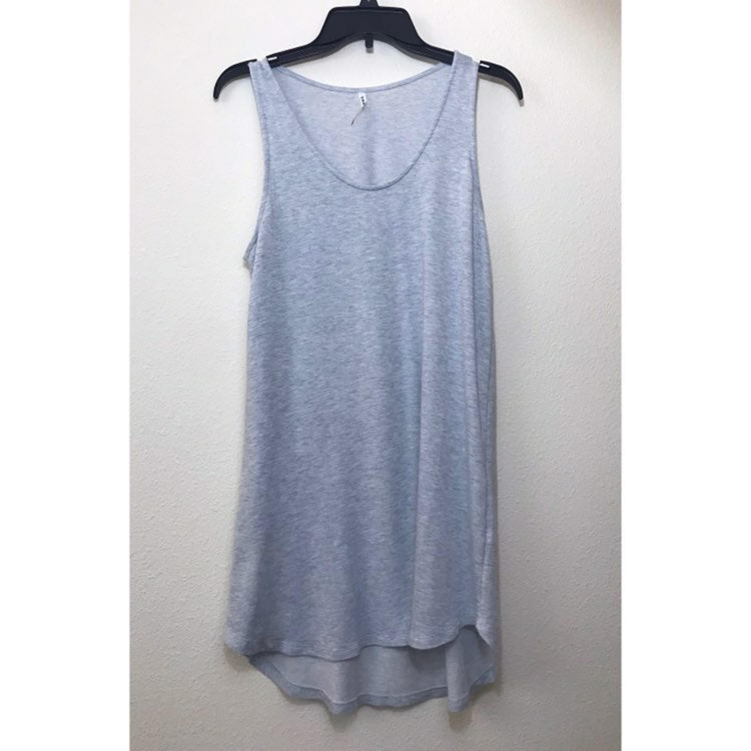 NWOT TRESICS heather gray flowy dress