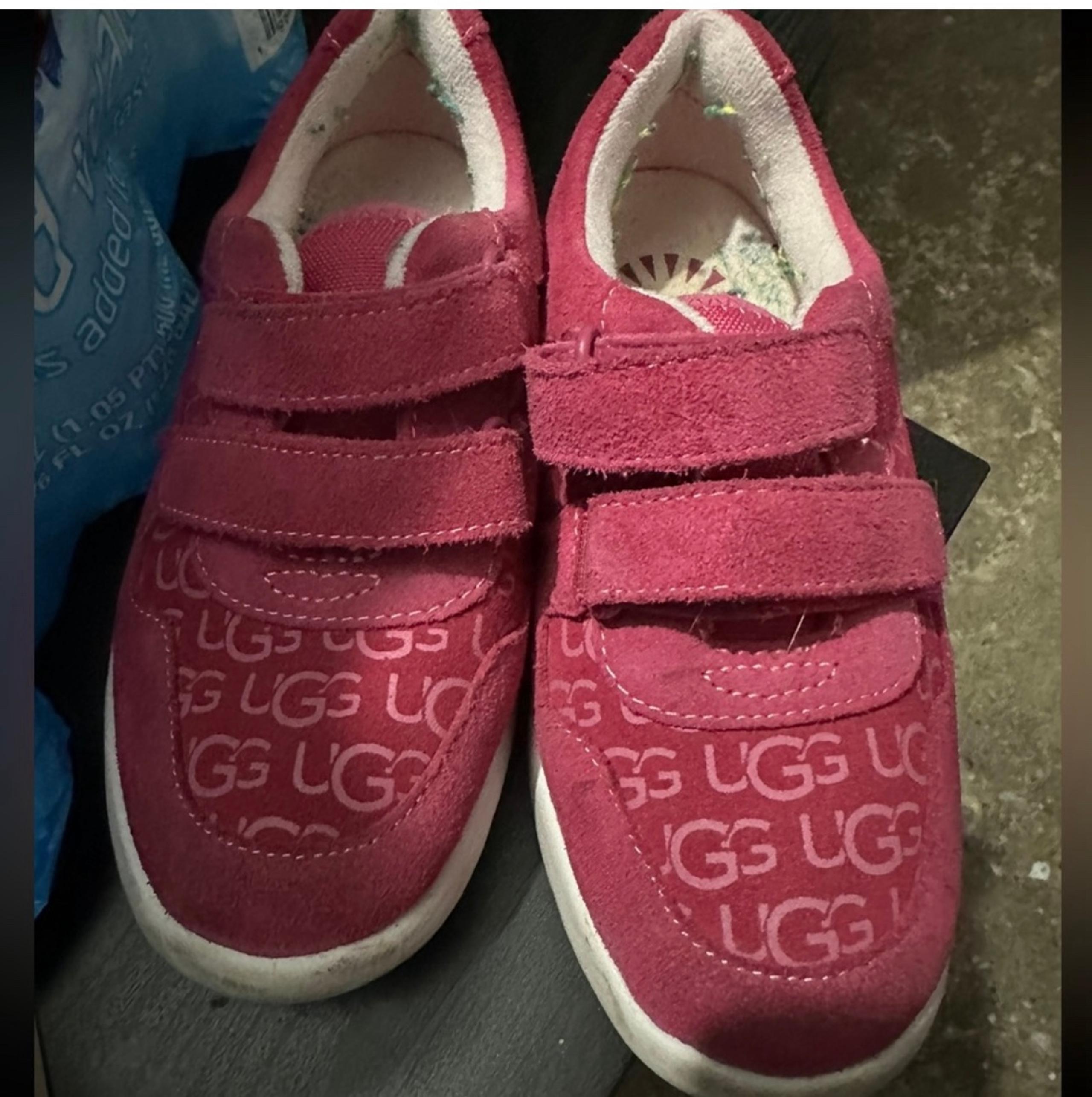 Ugg girls shoes pink size 12 girls, Velcro closure used condition