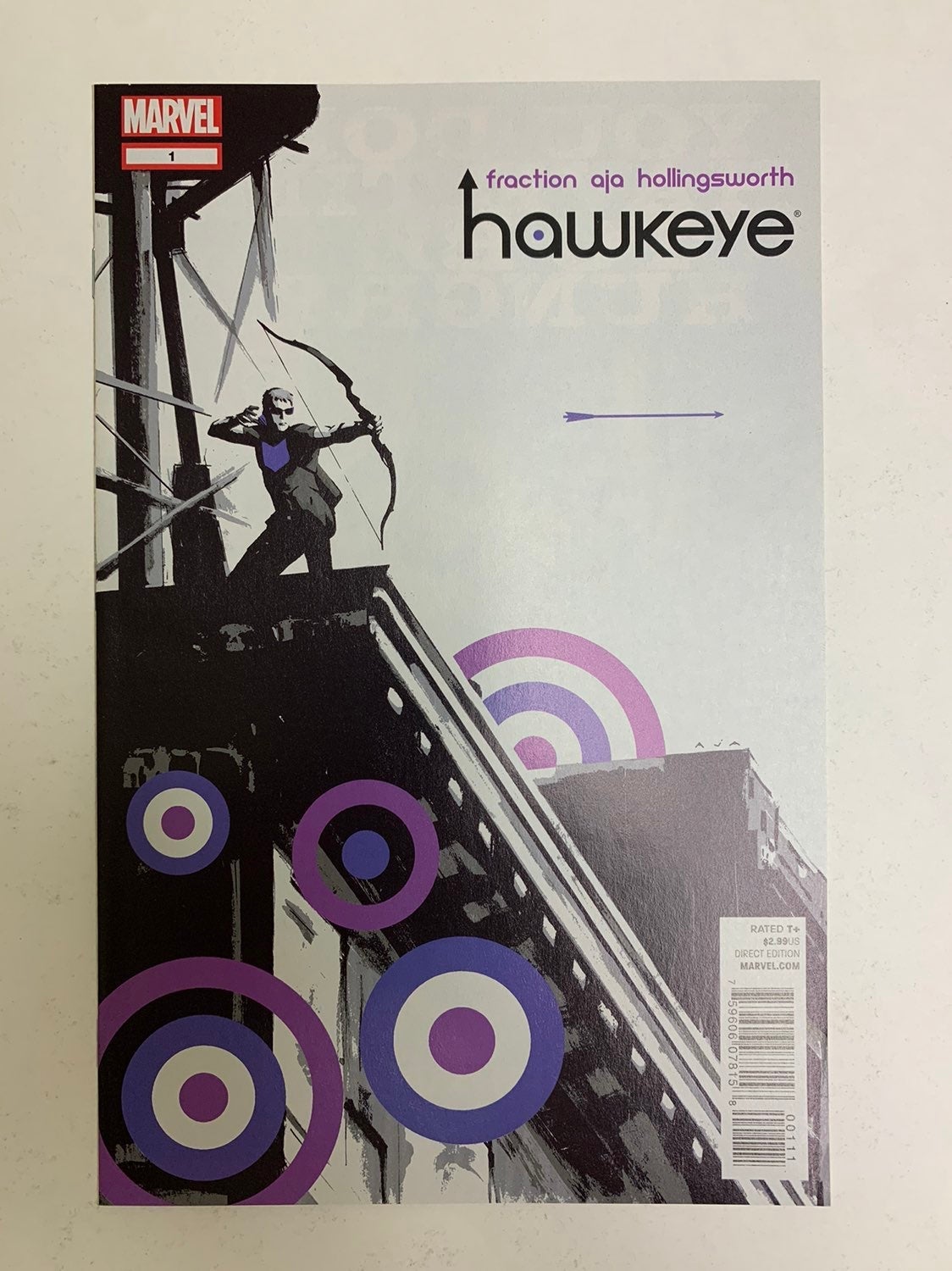 Hawkeye 1 2012 Marvel Comic Kate Bishop 1st Tracksuit Mafia Lucky the Pizza Dog
