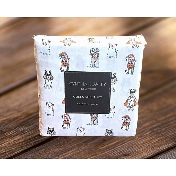 CYNTHIA ROWLEY Halloween Dogs Dachshund Mutt Beagle Dog QUEEN 4pc Sheet Set NEW