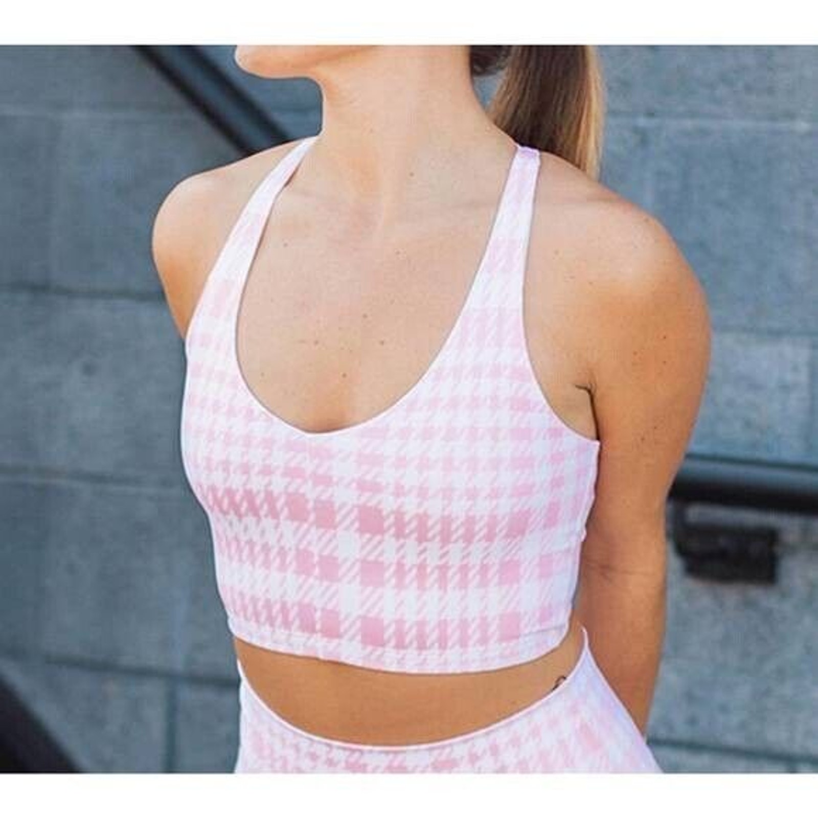 NWOT ONA BY YOON CHUNG Sports Bra Pink White Houndstooth Top Active Sport M