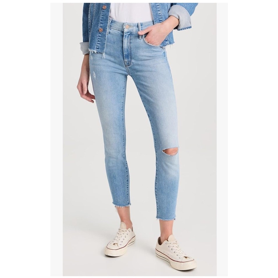 MOTHER The Looker Step Ankle Fray jeans, asking for trouble cut size 26