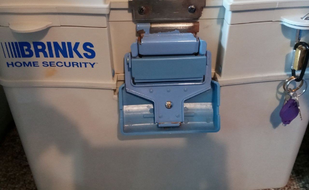 Brinks home security safe