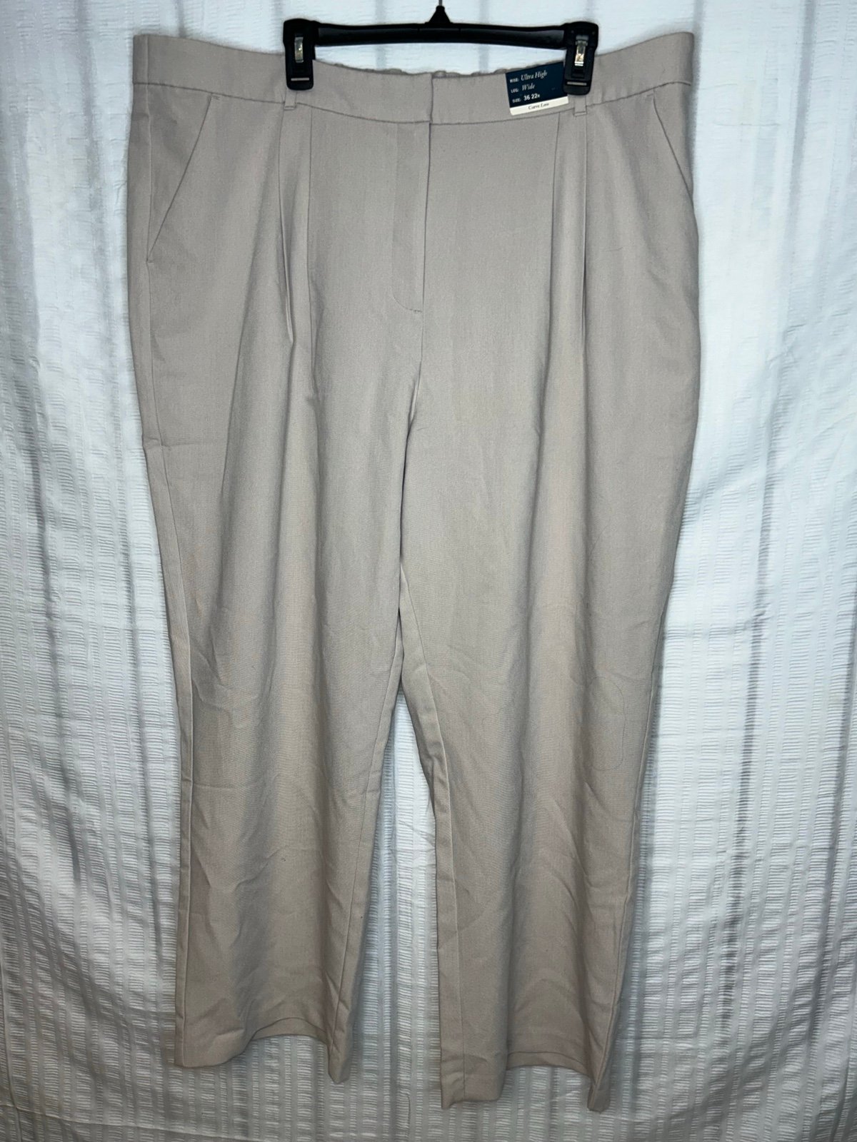 Abercrombie & Fitch Curve Love Ultra High Rise Wide Leg Cream Dress Pants 36/22r