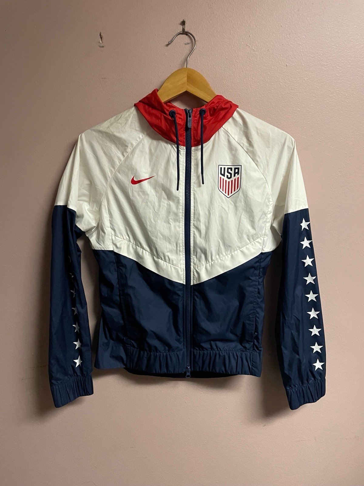 Nike USA Windrunner