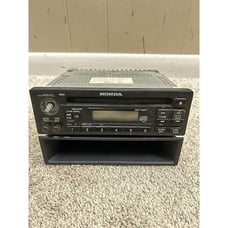 Honda 1998 CD/Radio Car Stereo Model 39100-S02-A000 with Plastic Tray