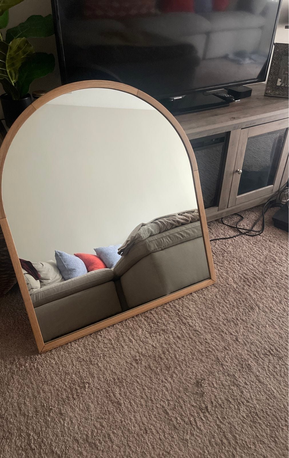 Tabitha arc Mirror