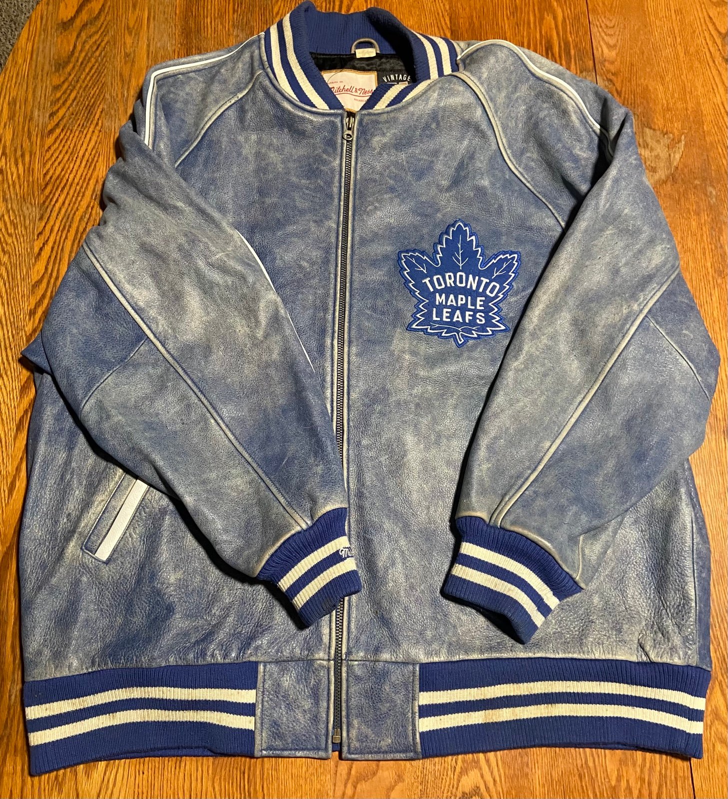 VINTAGE 1939 Toronto Maple Leafs Hockey Jacket
