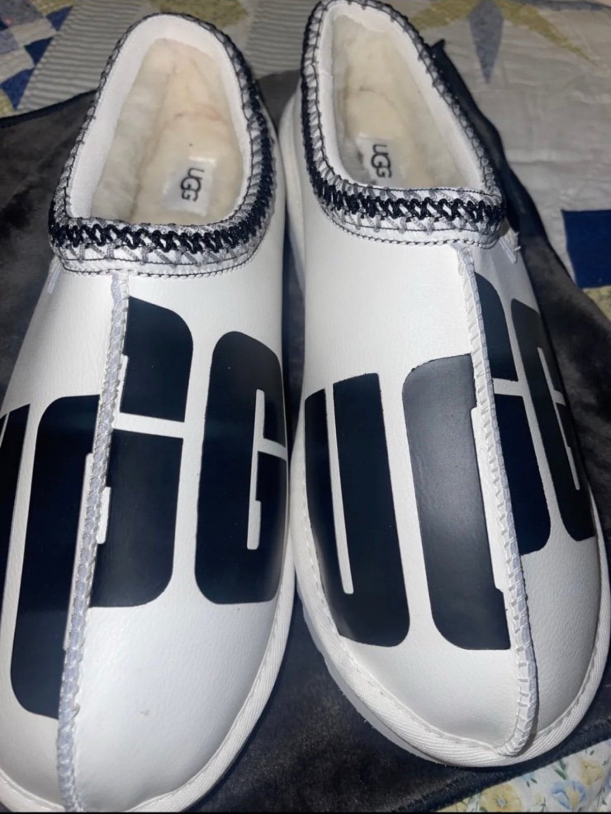 UGG Tasman
