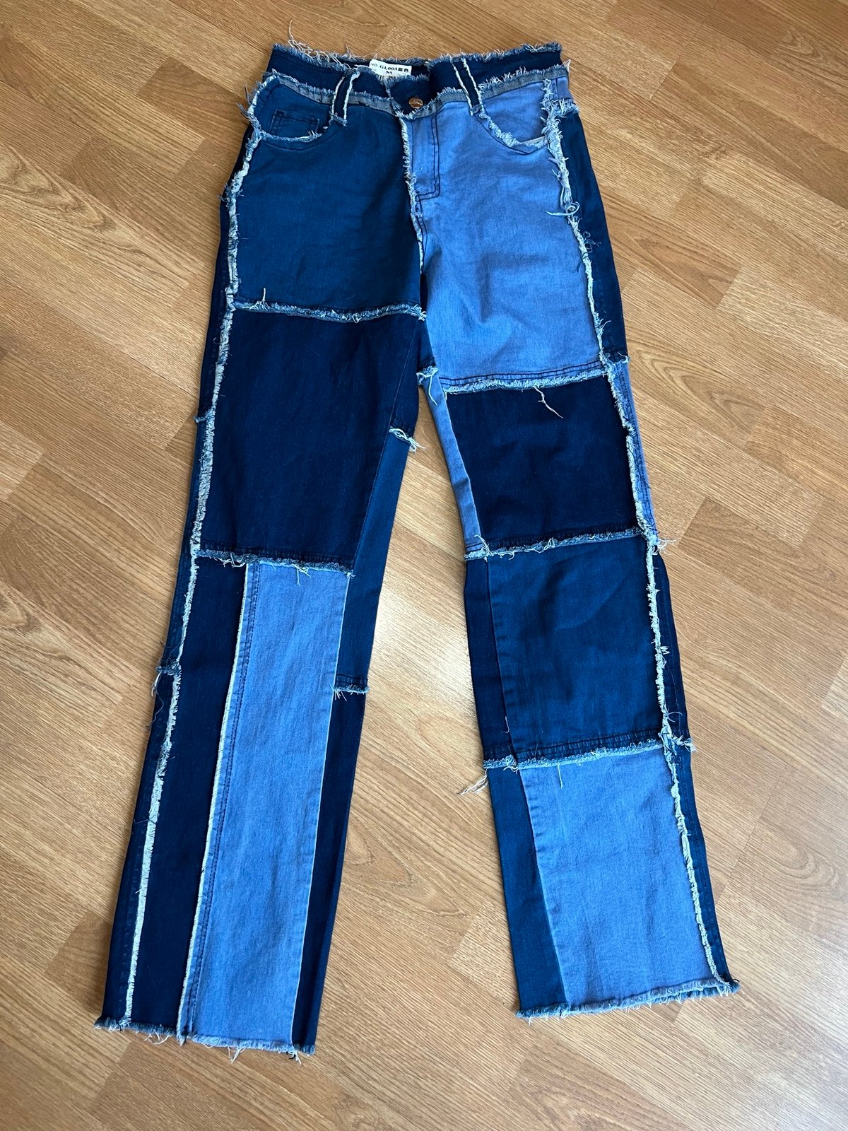 Shades of Blue Frayed Patchwork Y2K Style Stretch Denim Jeans Size M 29x30