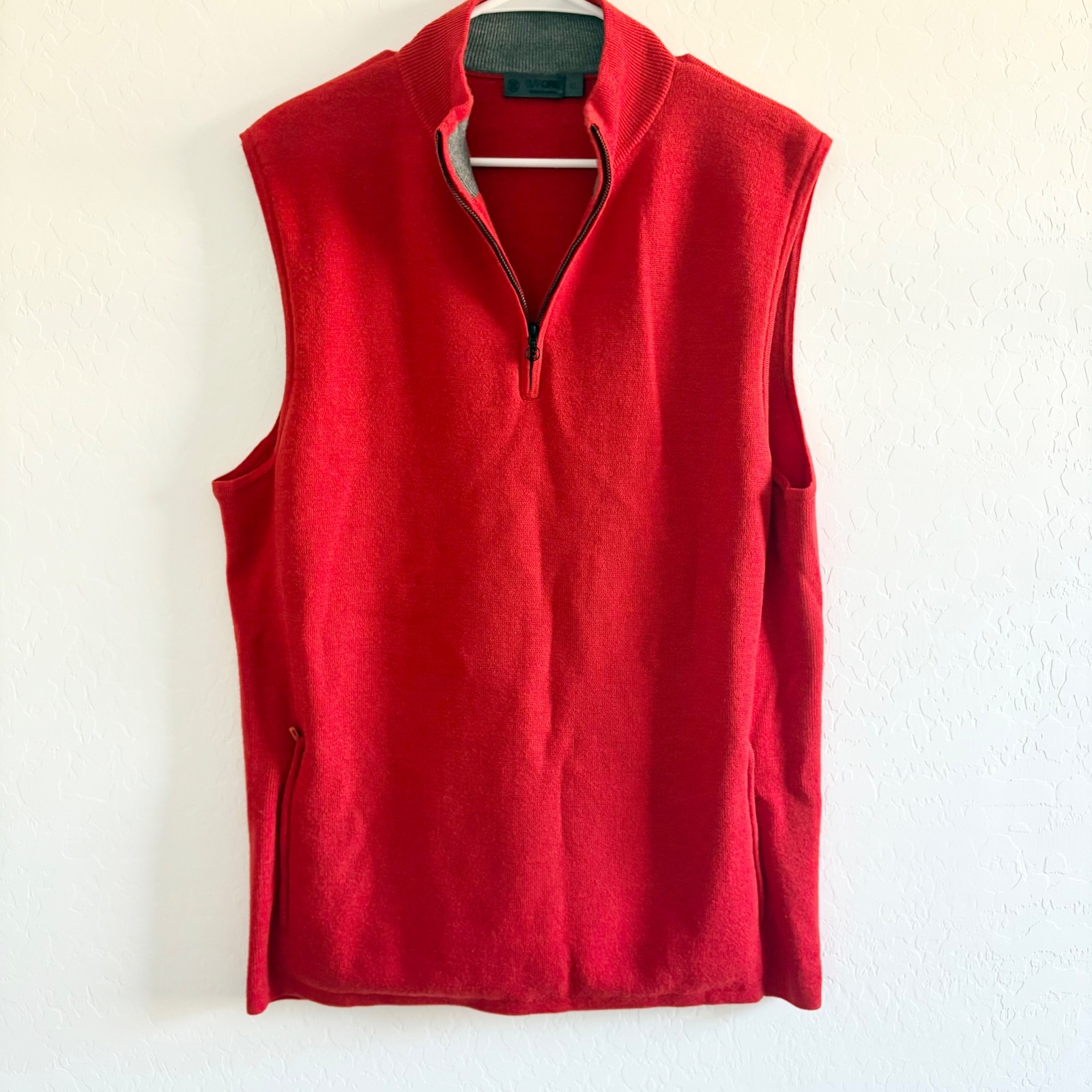 G/FORE Golf Vest MERINO WOOL TECH-LINED DUNES TAILORED FIT VEST Red XL