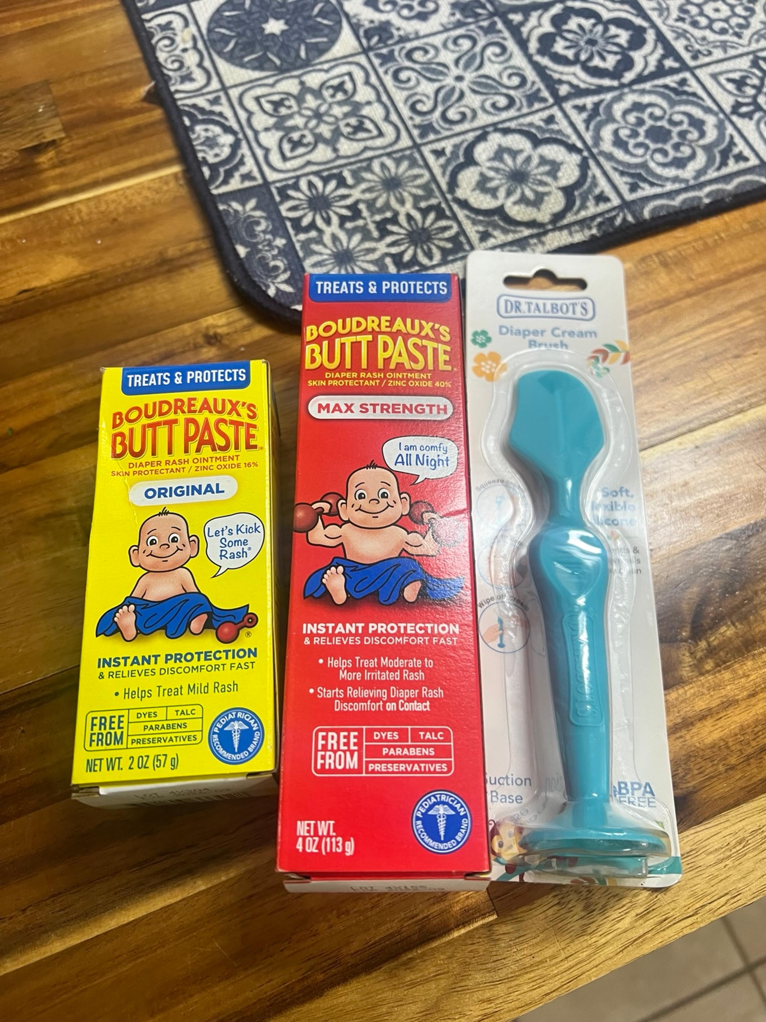 Butt paste and diaper cream brush