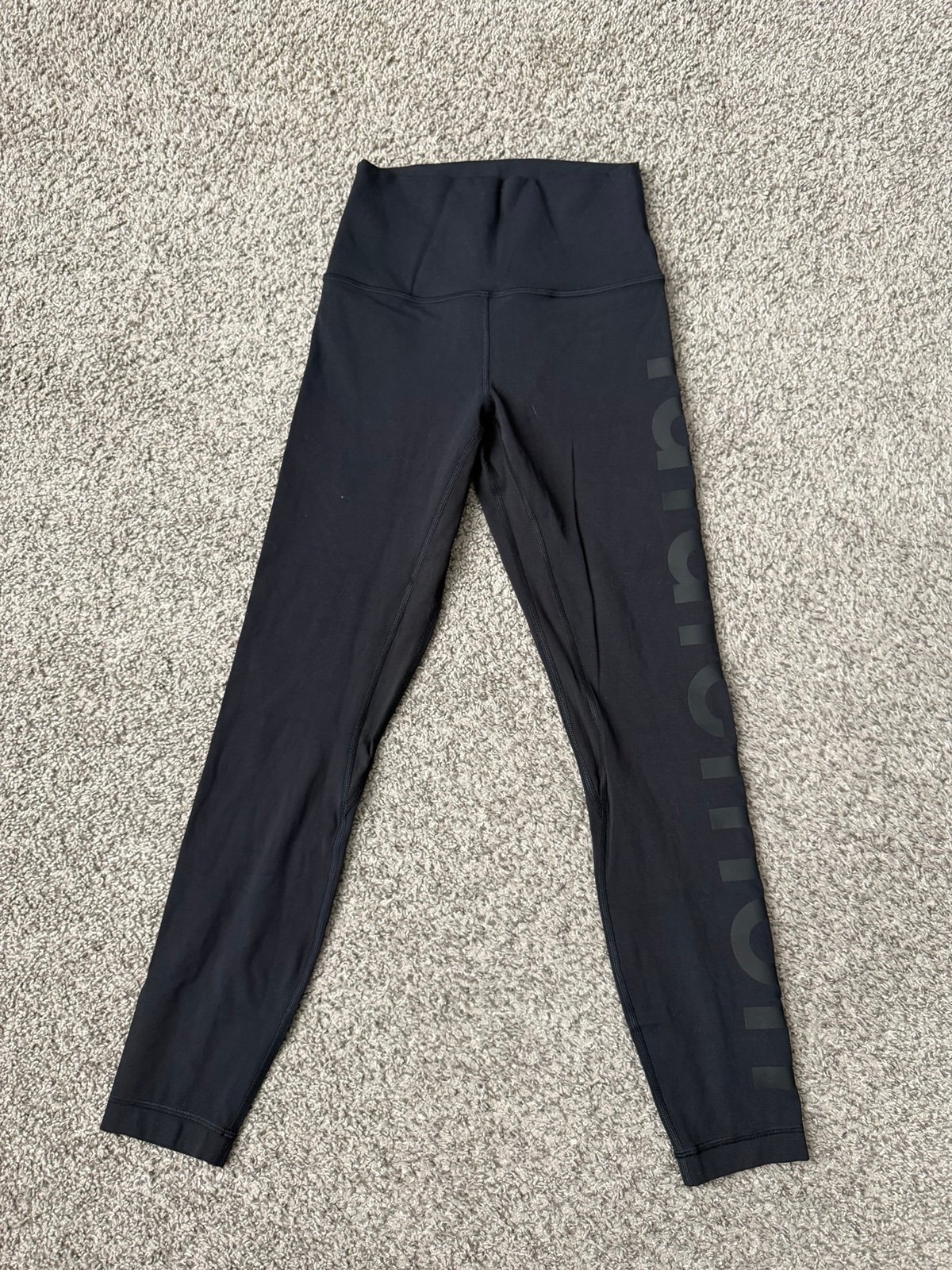 Lululemon logo black align legging