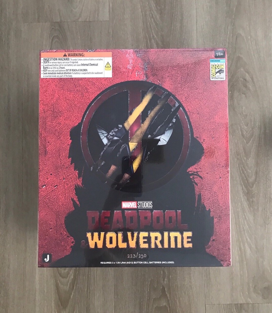 Deadpool Wolverine Jazwares SDCC 2024 Comic Con Mask Cosplay Exclusive 223/250