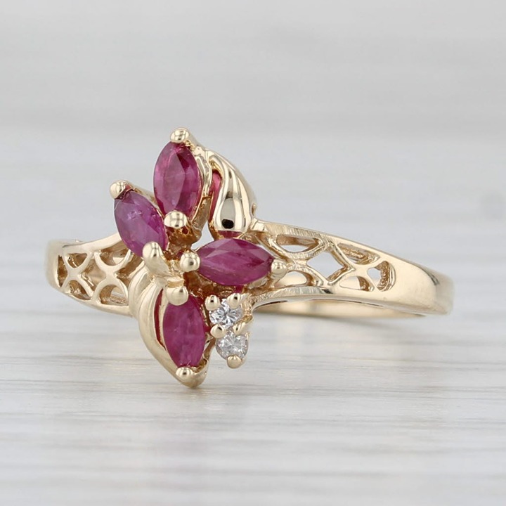 0.43ctw Ruby Flower Diamond Ring 14k Yellow Gold Size 6