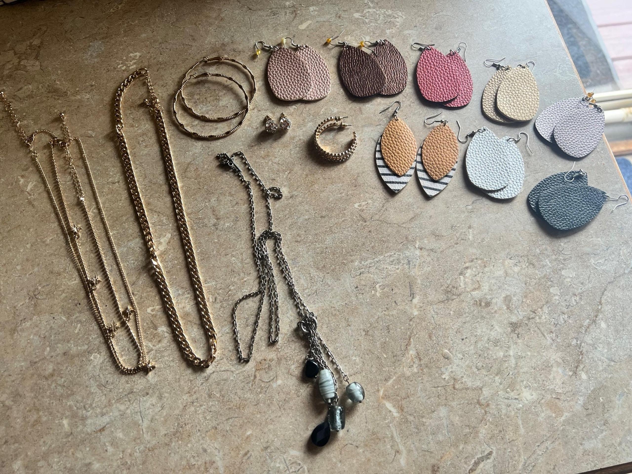 Lot of women’s earrings and necklaces
