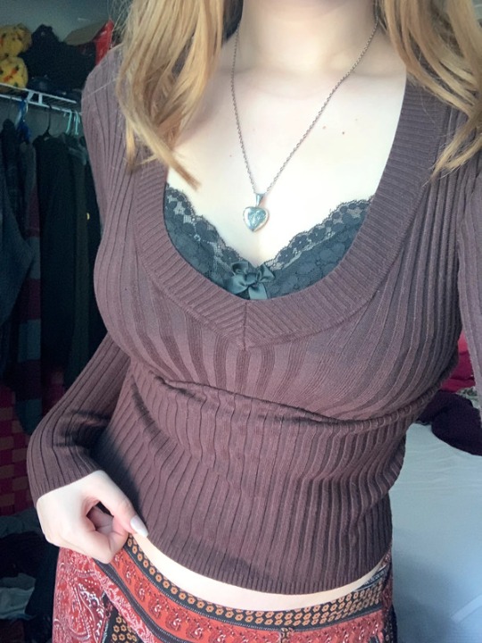 brown ribbed sweater
