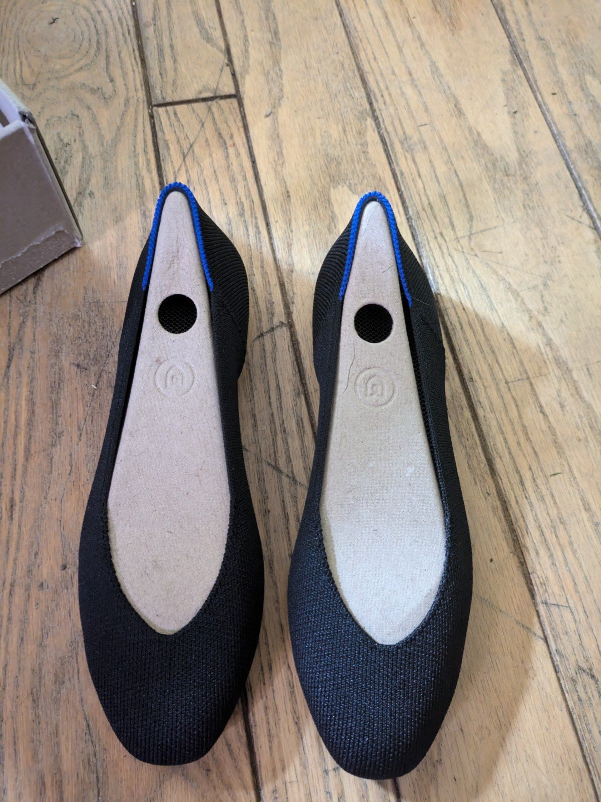 Black Flats, Rothy's The Square