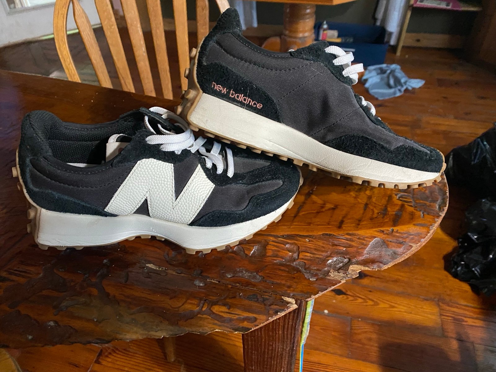 New Balance Sneakers-Woman’s size 6