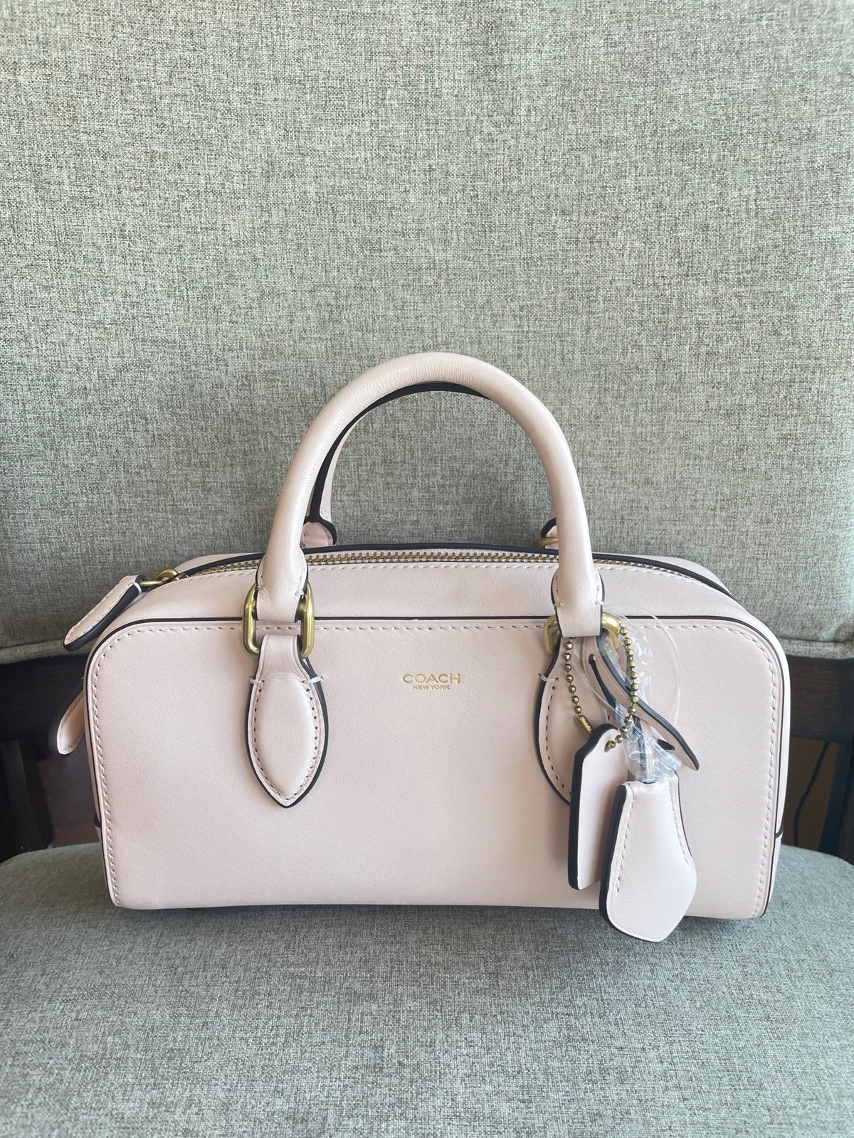 NWT！Coach Bowery Satchel 22 Bag（COACH CY917）Brass/Blush Pink