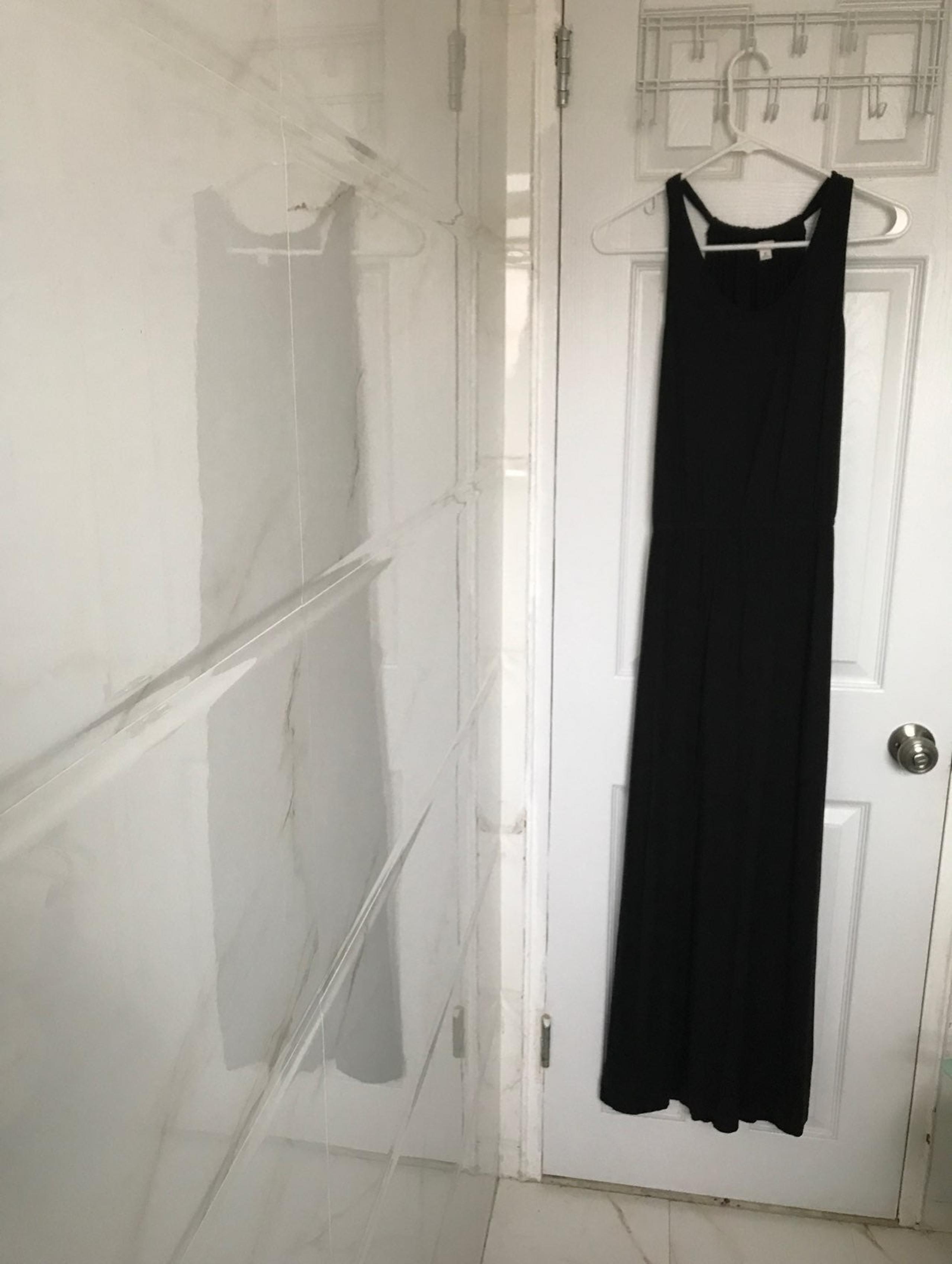 NWOT Gap Maxi Dress in Black