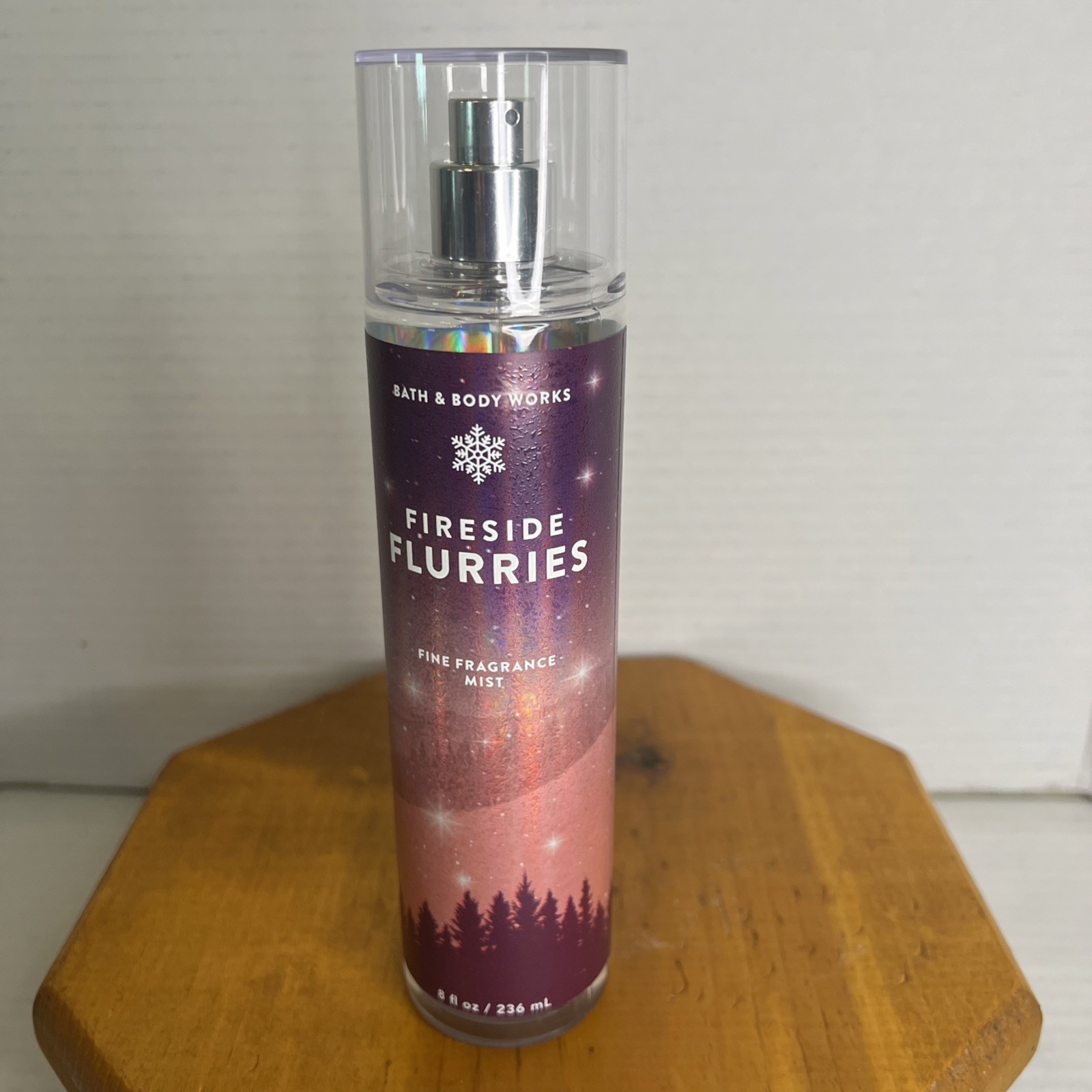 Bath & Body Works Fireside Flurries Fragrance Mist 8 fl oz-