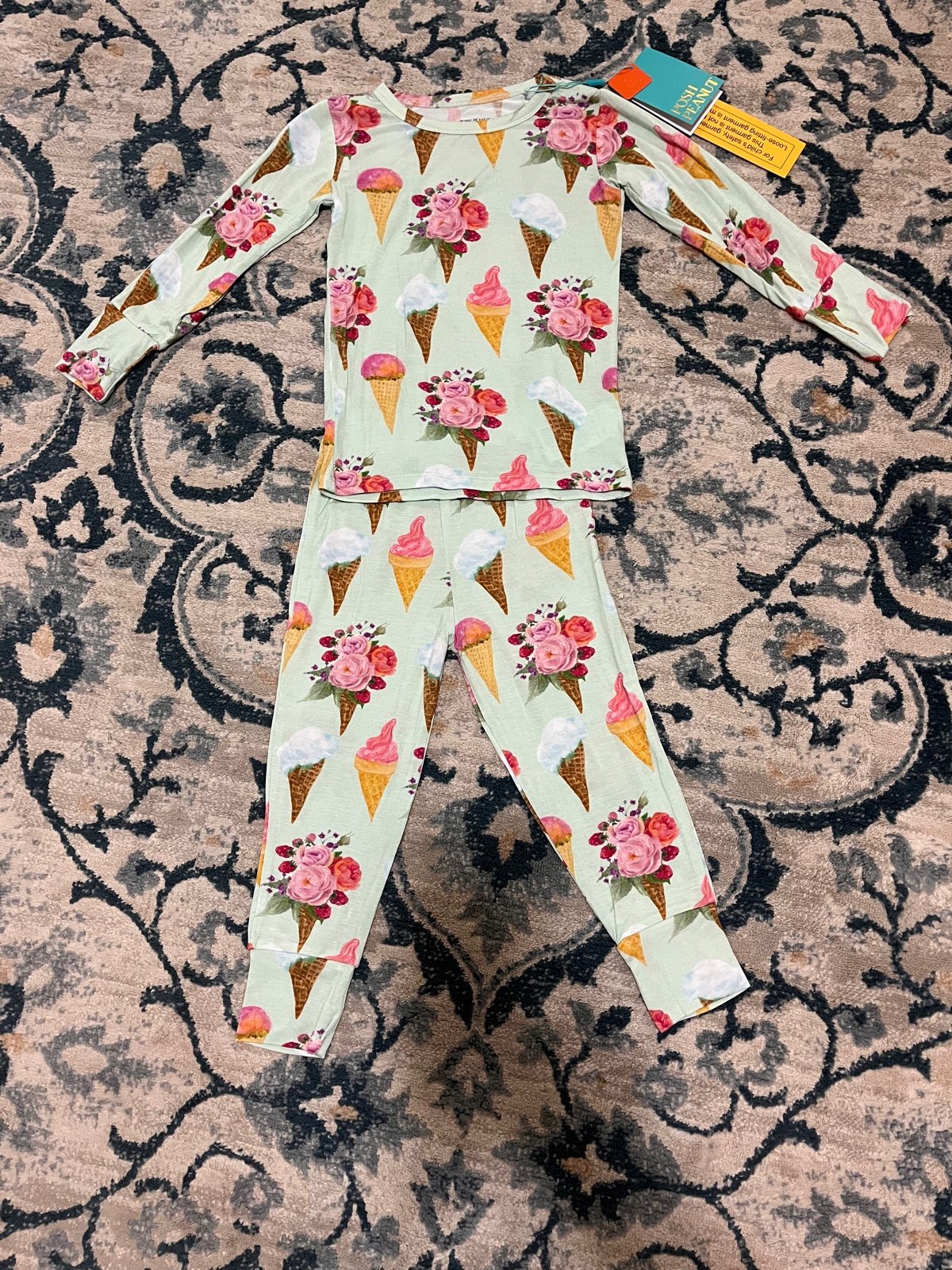 Posh Peanut Sophia Loungewear