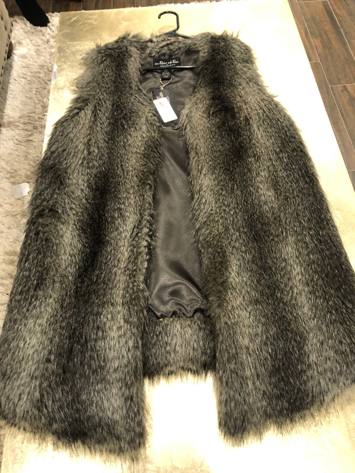 Fur gray Woman’s Vest Comfy and warm
