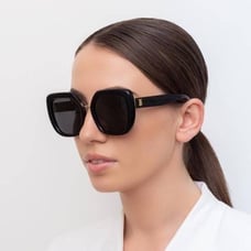 BRAND NEW BURBERRY BE4315F Charlotte 3001T3 Black/ Grey Polarized Sunglasses