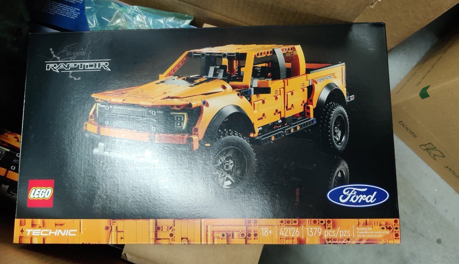 LEGO technic 42126 Ford F-150 Raptor