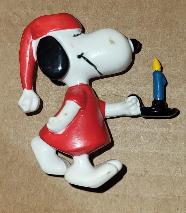 1966 SNOOPY SANRIO United Feature Syndicate Retro Figure