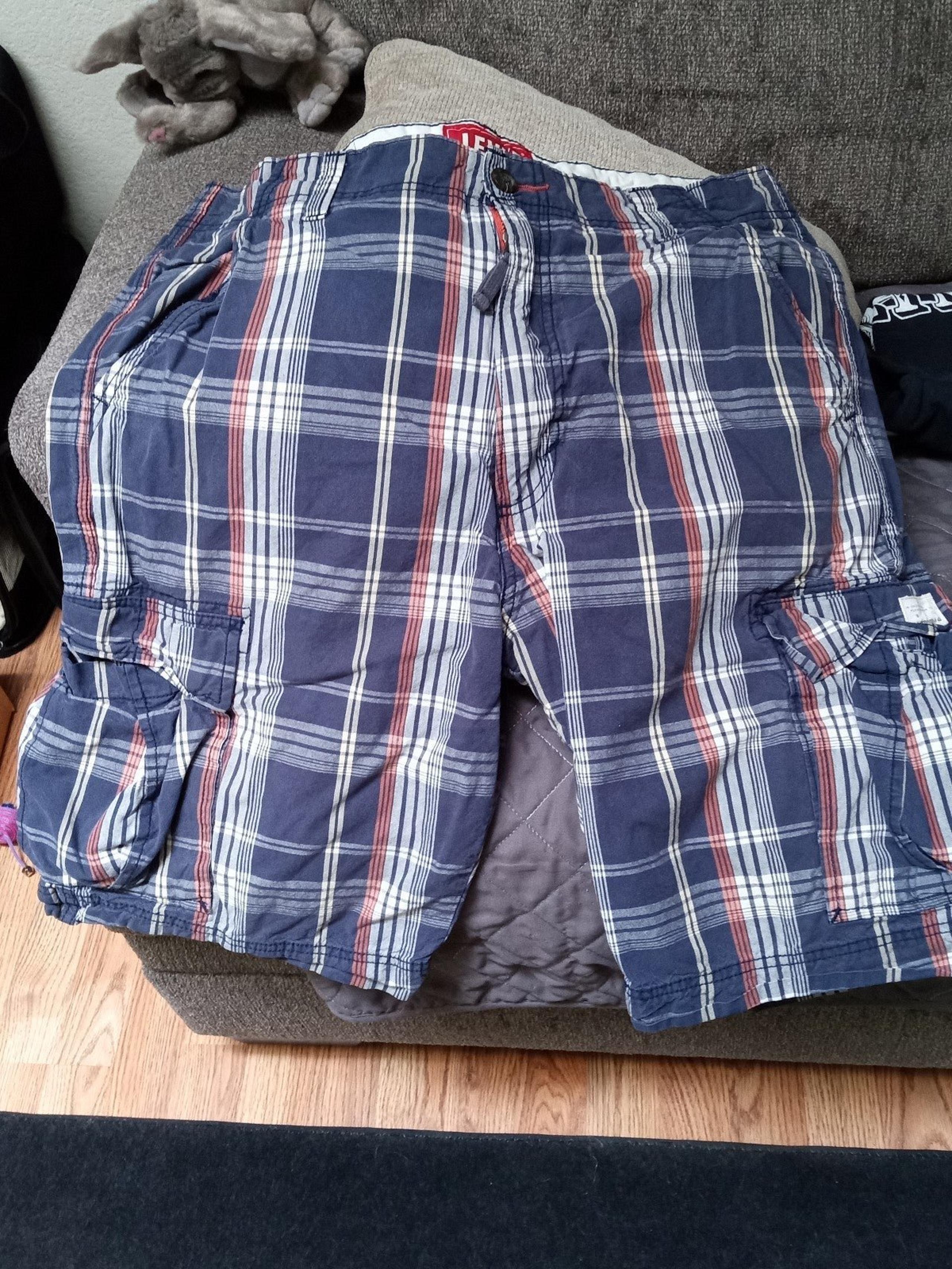 Levi's cargo shorts