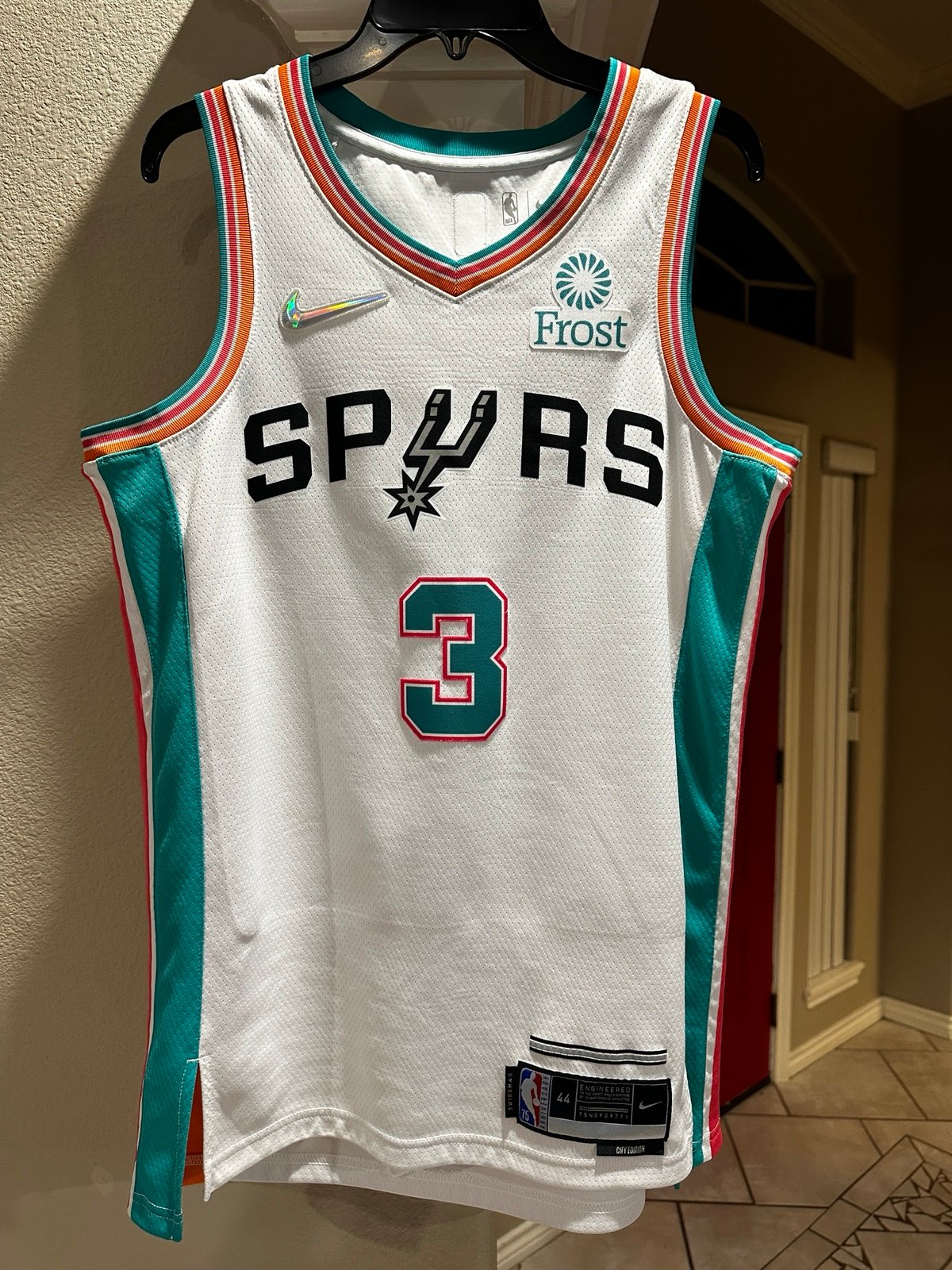 Keldon Johnson City Edition Spurs Jersey (Size 44)