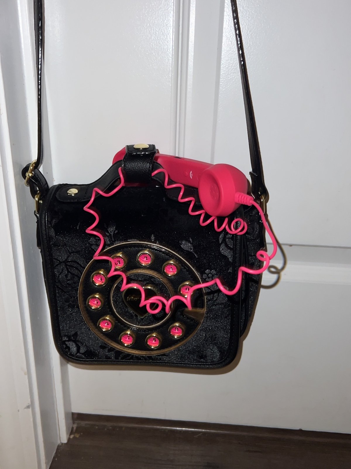 Betsy Johnson Phone Purse!