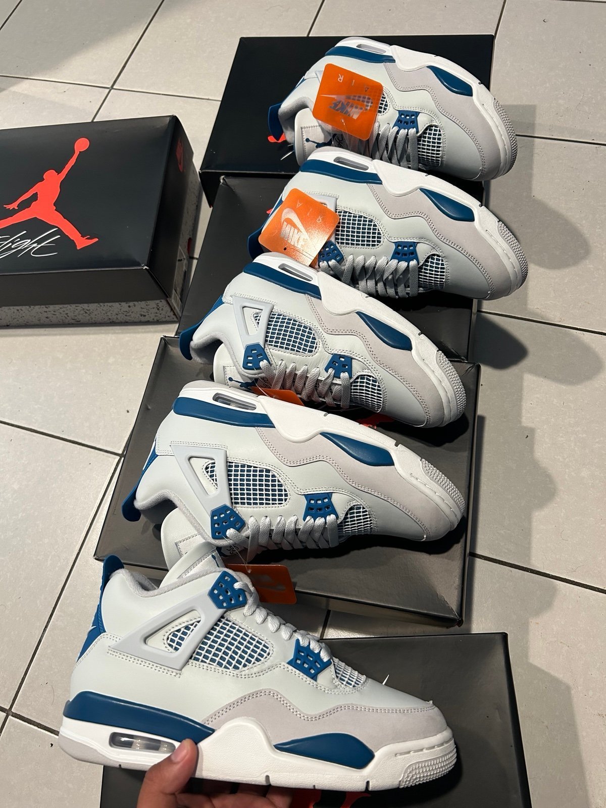 Jordan 4 military