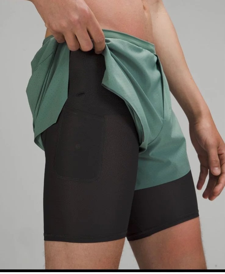 Lululemon light weight lined run short 4