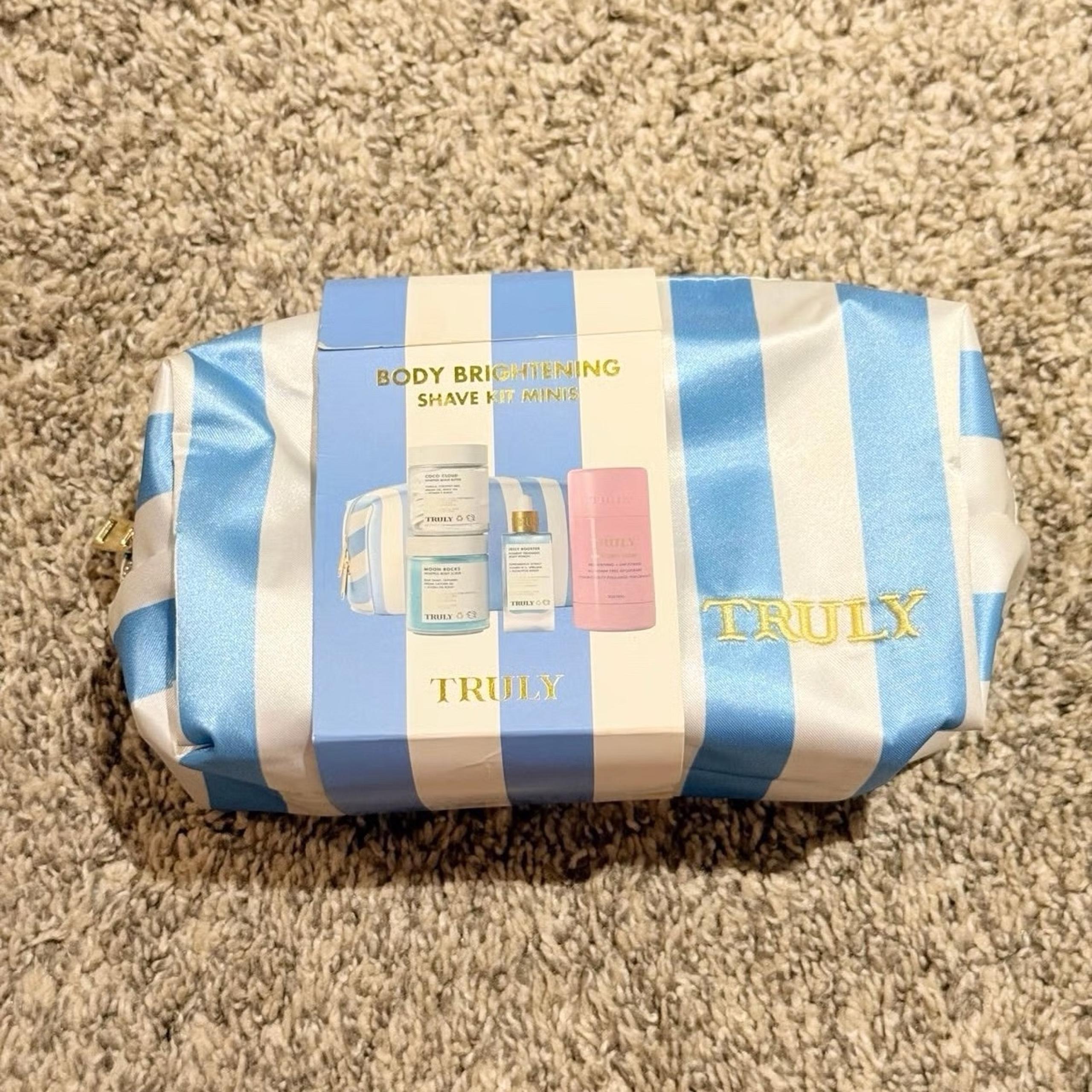 Truly Body Brightening Shave Kit  Bundle  Retail $100