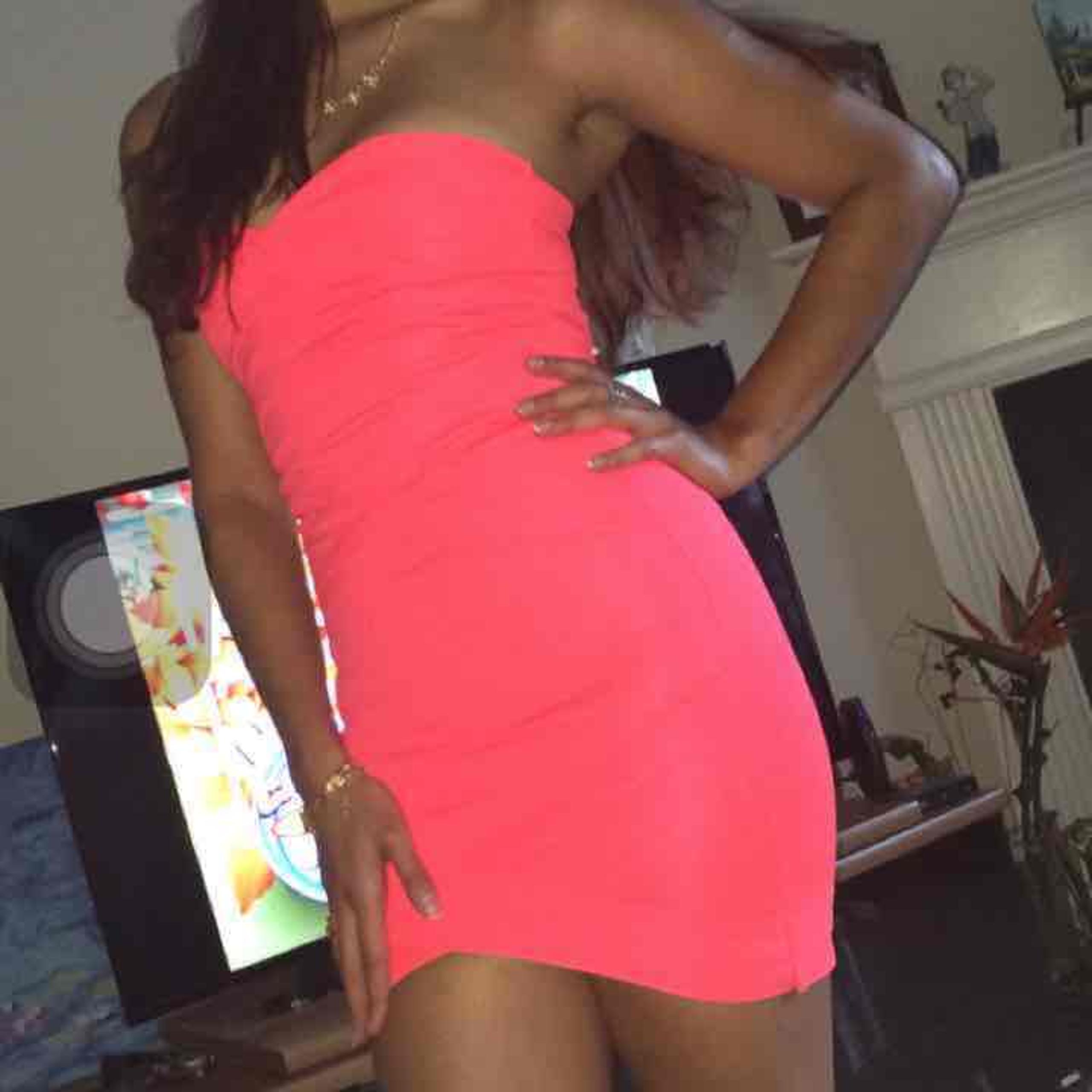 Hot Pink H&M bandage mini dress