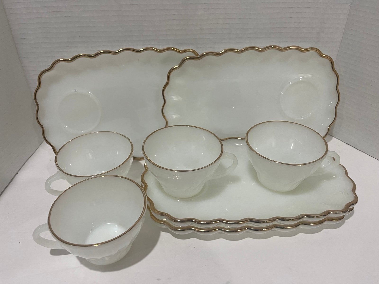 4 Sets Fire King ANCHOR HOCKING w/ Gold Trim Milk Glass Teacups & Snack Plate
